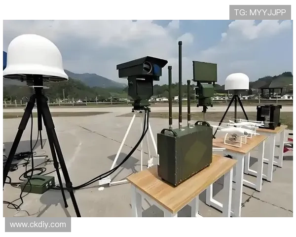 无人干扰机对敌方通信频率的覆盖